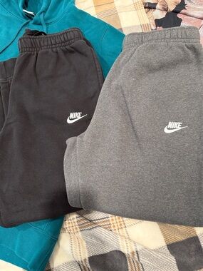 Nike Men’s Black & Gray Sweatpants with White Logo. Price includes both pair!